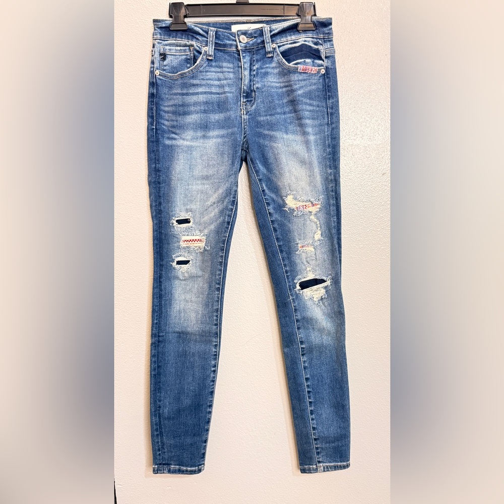 KanCan Distressed Blue Skinny patched Jeans